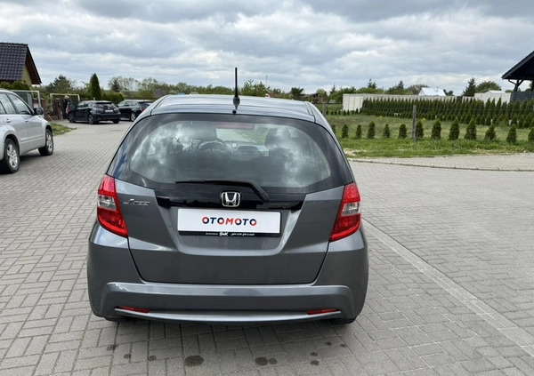 Honda Jazz cena 30900 przebieg: 108000, rok produkcji 2014 z Grodków małe 172